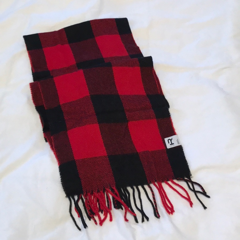 Buffalo check scarf